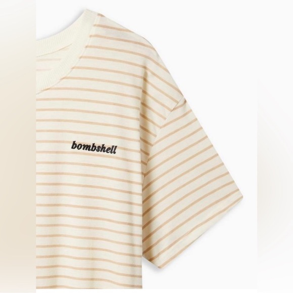 Torrid Bombshell Signature Jersey Crew Neck Crop Tee - Picture 2 of 9